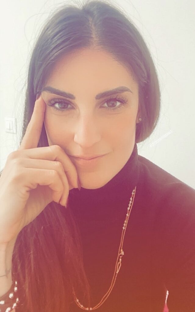 sara coach